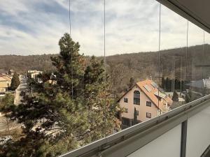 Pronájem bytu 3+1, Praha - Komořany, Za sídlištěm, 67 m2