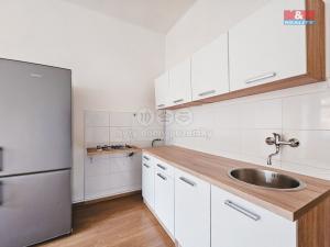 Pronájem bytu 1+kk, Praha - Žižkov, Hartigova, 28 m2