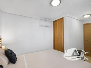 Prodej bytu 2+kk, Torrevieja, Španělsko, 43 m2