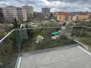 Pronájem bytu 2+kk, Praha - Hrdlořezy, V třešňovce, 57 m2