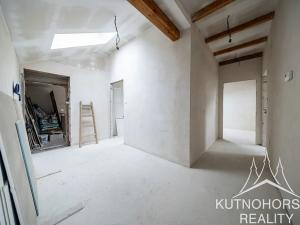 Prodej komerční nemovitosti, Kutná Hora, Zvěřinova, 317 m2