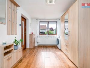 Prodej zemědělské usedlosti, Veltruby, Dlouhá, 174 m2