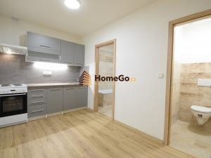 Pronájem bytu 2+1, Praha - Nusle, U gymnázia, 72 m2