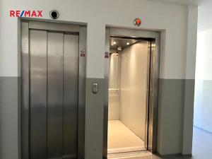 Pronájem bytu 4+1, Praha - Chodov, Ke škole, 83 m2
