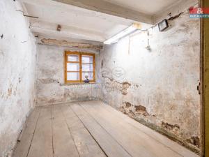 Prodej historického objektu, Nové Město nad Metují, Husovo náměstí, 322 m2
