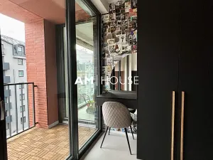 Pronájem bytu 3+kk, Praha - Karlín, Sokolovská, 80 m2