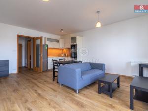 Pronájem bytu 2+kk, Praha - Modřany, Provázkova, 54 m2