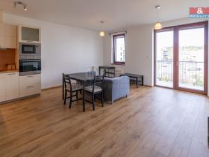Pronájem bytu 2+kk, Praha - Modřany, Provázkova, 54 m2