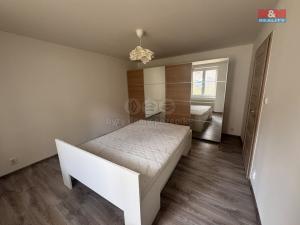 Prodej bytu 3+1, Vratimov, Strmá, 64 m2