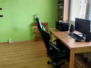 Pronájem bytu 4+1, Plzeň, Strážnická, 94 m2