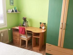 Pronájem bytu 4+1, Plzeň, Strážnická, 94 m2