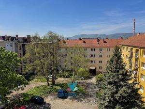 Prodej bytu 3+1, Teplice, Vrázova, 67 m2