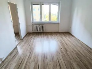Pronájem bytu 2+1, Most, Jaroslava Vrchlického, 52 m2