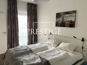 Pronájem bytu 2+kk, Praha - Karlín, U Mlýnského kanálu, 60 m2