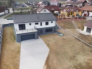 Prodej rodinného domu, Miřetice, 259 m2