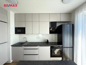 Pronájem bytu 2+kk, Praha - Ďáblice, Oldřichovská, 59 m2