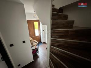 Prodej rodinného domu, Praha - Dolní Měcholupy, U svornosti, 129 m2