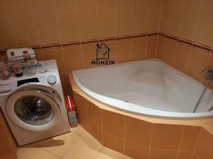 Pronájem bytu 1+kk, Praha - Zličín, Sazovická, 40 m2