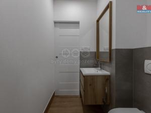 Prodej bytu 3+1, Klatovy - Klatovy III, Pod Hůrkou, 66 m2