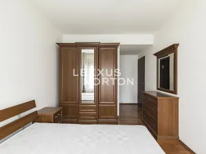 Pronájem bytu 3+kk, Praha - Bubeneč, Pod kaštany, 98 m2