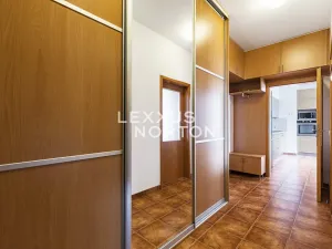 Prodej bytu 3+kk, Praha - Kbely, Martinická, 80 m2