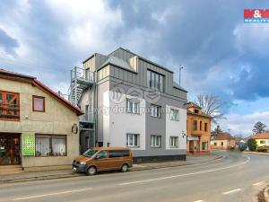 Pronájem bytu 1+kk, Zdice, Palackého náměstí, 26 m2