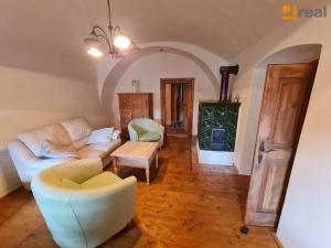 Prodej rodinného domu, Úboč, 350 m2