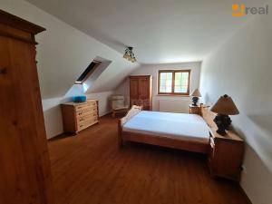Prodej rodinného domu, Úboč, 350 m2