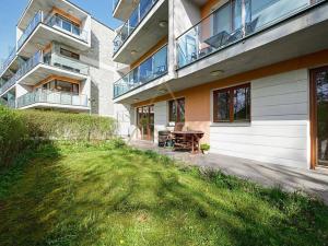 Pronájem bytu 4+kk, Jesenice, V Lázních, 98 m2