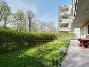 Pronájem bytu 4+kk, Jesenice, V Lázních, 98 m2