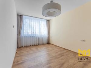 Pronájem bytu 5+kk, Praha, Proutěná, 98 m2