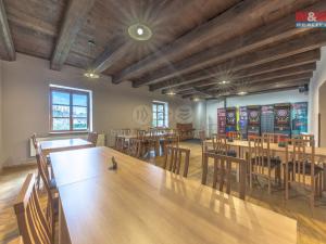 Pronájem restaurace, Statenice, U Velazu, 180 m2