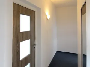 Prodej bytu 4+1, Ostrov, Lidická, 87 m2