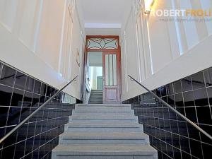 Pronájem bytu 1+kk, Praha - Bubeneč, Národní obrany, 30 m2