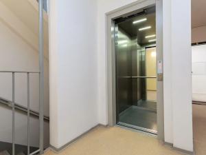 Prodej bytu 4+kk, Praha - Řepy, Španielova, 81 m2