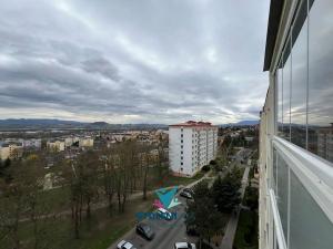 Prodej bytu 3+1, Krupka, Karla Čapka, 82 m2