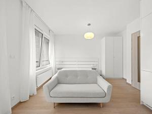 Pronájem bytu 1+kk, Praha - Chodov, Šternovská, 33 m2