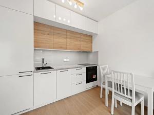 Pronájem bytu 1+kk, Praha - Chodov, Šternovská, 33 m2