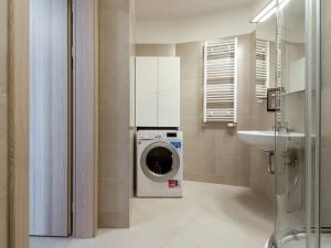 Pronájem bytu 1+kk, Praha - Chodov, Šternovská, 33 m2