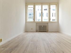 Pronájem bytu 2+kk, Praha - Karlín, Thámova, 47 m2