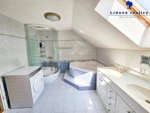 Prodej rodinného domu, Frýdek-Místek, 500 m2