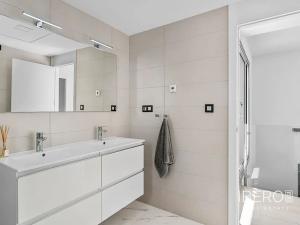 Prodej rodinného domu, Guardamar del Segura, Španělsko, 104 m2
