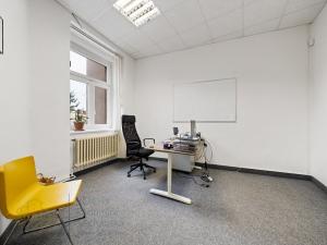 Pronájem kanceláře, Mladá Boleslav - Mladá Boleslav II, Českobratrské náměstí, 109 m2