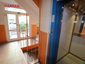 Prodej bytu 1+kk, Teplice, kpt. Jaroše, 33 m2