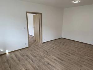 Prodej bytu 2+1, Vsetín, Stará cesta, 53 m2