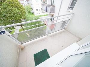 Pronájem bytu 1+kk, Praha - Záběhlice, Mattioliho, 36 m2