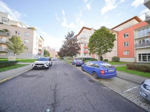 Pronájem bytu 1+kk, Praha - Záběhlice, Mattioliho, 36 m2