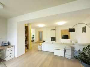 Prodej bytu 4+kk, Dobřichovice, Lesní, 150 m2