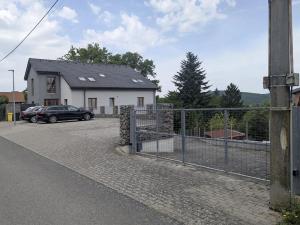 Prodej bytu 4+kk, Dobřichovice, Lesní, 150 m2
