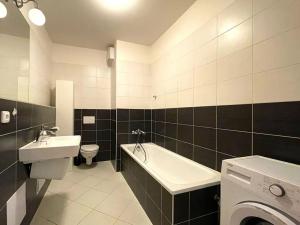 Pronájem bytu 2+kk, Praha - Dolní Měcholupy, Kryšpínova, 54 m2